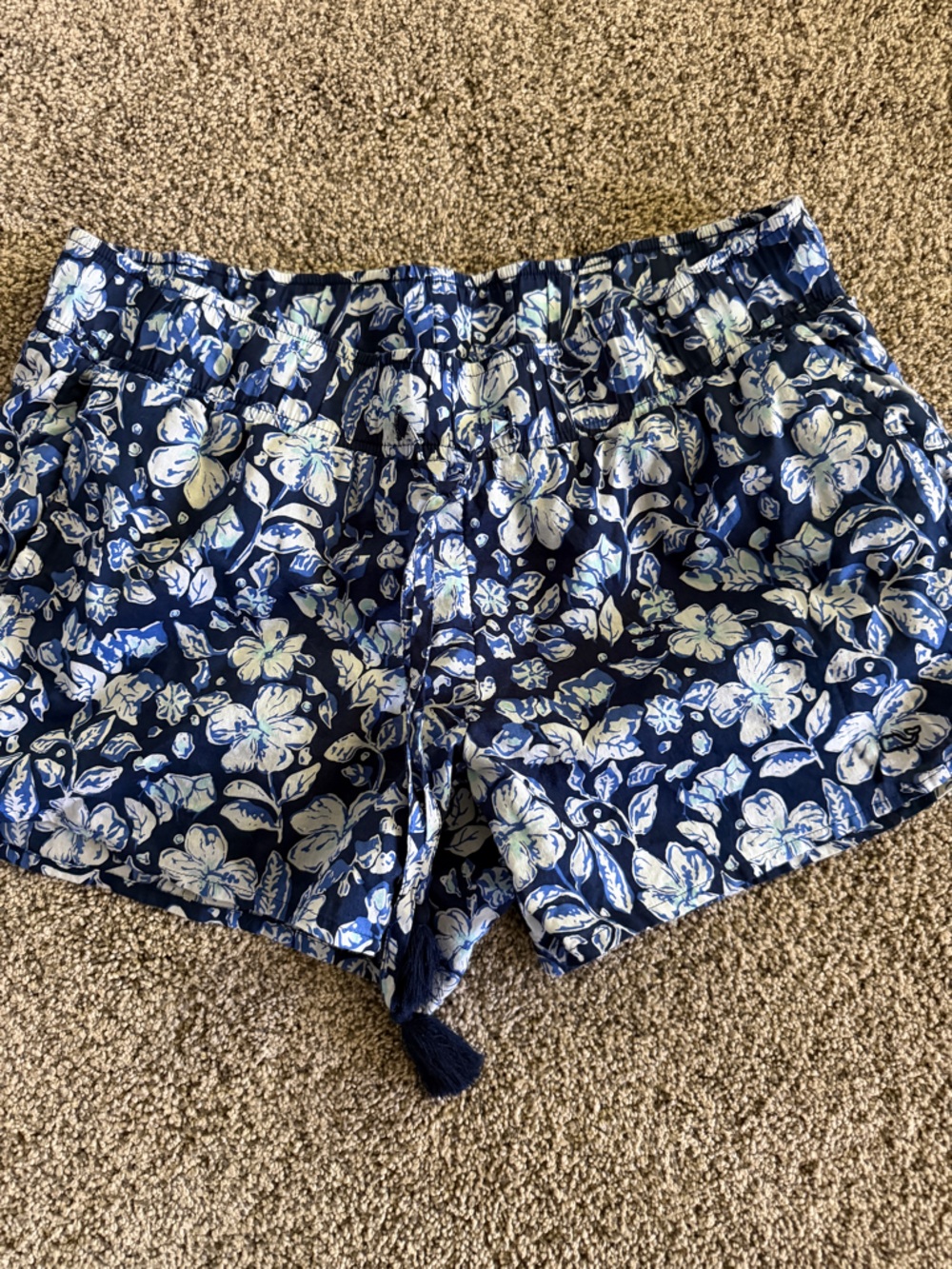 Vineyard Vines Navy and White Floral Tie-Front Shorts